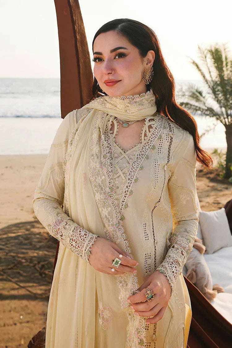 QALAMQAR suit