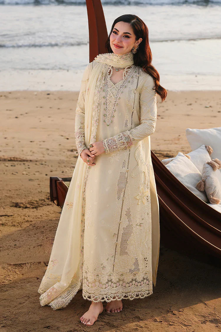 QALAMQAR suit